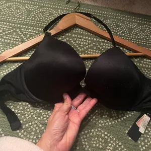 Victoria's Secret halter Push up, Blk Sz 36D thumbnail 4