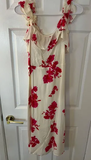 Dress thumbnail 4