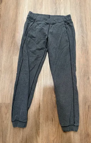 Lululemon Jogger‎ gray Heathered Sweatpants Womens Size 6 thumbnail 1