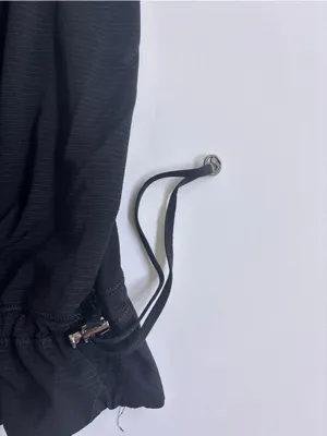 Lululemon No Limits Tank Black Built In Bra Racerback Est Size 6/8 thumbnail 4