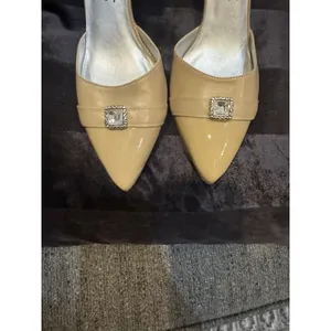 Brighton Yolo Women's Size 8.5 Beige‎ Nude Leather Pumps No Box thumbnail 2