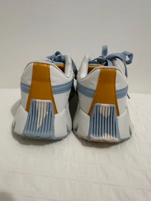 Reebok women’s White/Blue/Orange Mesh Low Top Sneakers US 6 FY9911 thumbnail 6