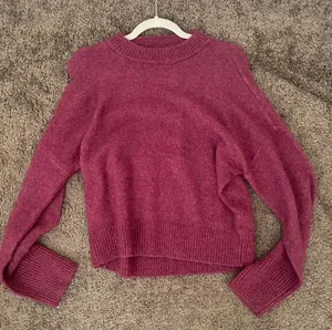 Abercrombie Sweater thumbnail 1