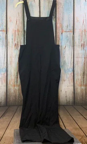 NWT Romeo + Juliet Couture Black Flare Jumpsuit Size M thumbnail 1