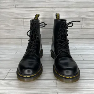 Dr. Martens Women's 1460 Smooth Leather Lace Up‎ Combat Boots in Black Size 8 thumbnail 2