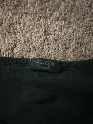 Dark green shirt thumbnail 2