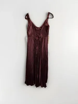 Women's Satin Pleated Maxi Dress in Wine thumbnail 3