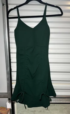 Dress Green thumbnail 1