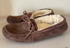 UGG Suede Shearling Moccasin Slippers Dark Brown size 8 thumbnail 2