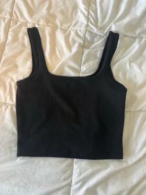 Hollister Black Tank Top thumbnail 2
