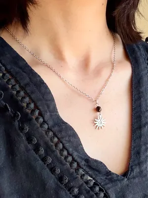 Handmade retro vintage boho funky style quality Czech glass & sun necklace☀️ thumbnail 2