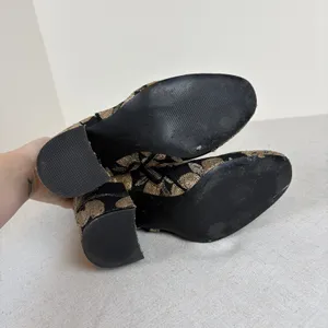 Steve Madden Black and Gold Embroidered Sequin Floral Boots Size 9 thumbnail 6