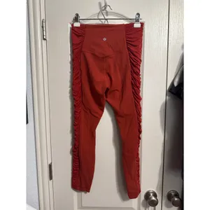 Lululemon Align High‎ Rise Ruched Crop Cayenne Red Leggings Athleisure Yoga thumbnail 3