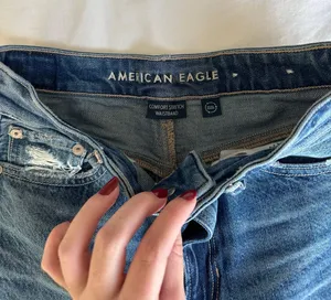 American Eagle Outfitters Jeans thumbnail 3