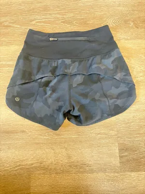 Lululemon Speed Up Shorts thumbnail 2