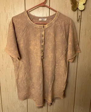 Zenana Outfitters Washed Tan Short Sleeve Henley thumbnail 1