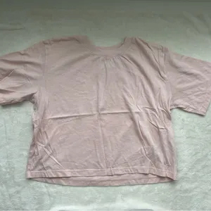 Hollister Boyfriend tee‎ size small thumbnail 1