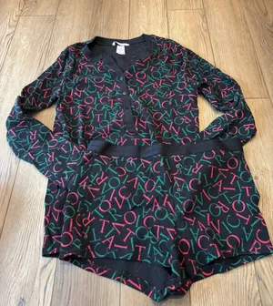 Victorias Secret Pajama Set thumbnail 1