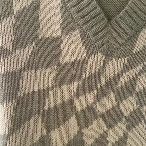 BELLE DU JOUR Green Sweater Vest thumbnail 4