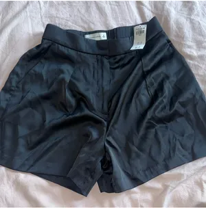 Abercrombie Black Sloane Tailored Short thumbnail 4