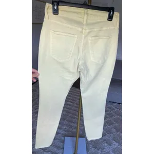 Universal Thread Yellow Denim Jeans High Rise Skinny Jeans Beach Butter Academia thumbnail 3