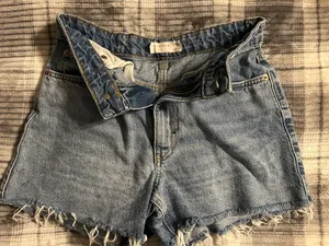 Topshop Denim A-line Shorts size 4 excellent condition thumbnail 4