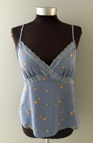 Forever 21 Y2K Babydoll Top Blue Foral Camisole Lace L Cottagecore Coquette Soft Dainty thumbnail 1