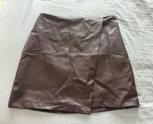 Old navy skirt thumbnail 1