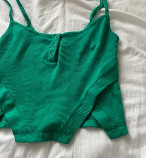 Urban Outfitters Crop Top thumbnail 2