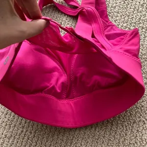 NEW LULULEMON Oxygen Bra Long Line Raspberry Pink Size 4 High Support Mesh NWOT thumbnail 11