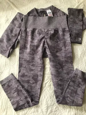 Gymshark Camo Seamless Long Sleeve Crop Top and Leggings thumbnail 4