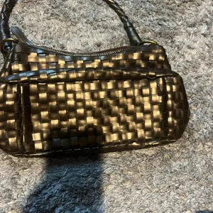 Nine West gold‎ shoulder bag thumbnail 4