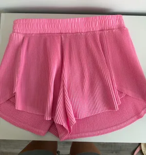 Pink Flowy Shorts Amazon thumbnail 1