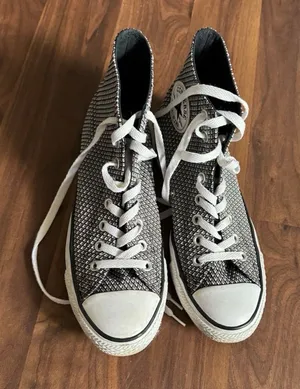 Converse Black and White High-Tops thumbnail 1