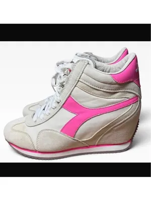Women's Diadora Wedge Retro Sneakers White and Pink Size 7.5 thumbnail 2