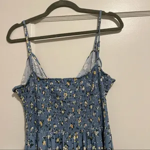Blue & Cream Floral Print Ruffle Hem Tulip Maxi Dress Size Large NWT thumbnail 4