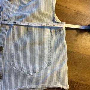 Zara Light Blue Pinstripe Sleeveless Denim Vest m thumbnail 7