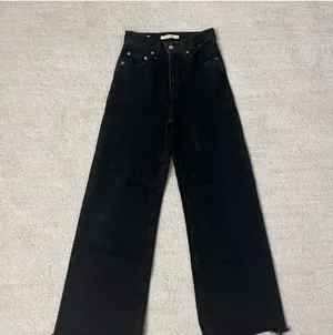 Levi’s Ribcage Wide-Leg thumbnail 1