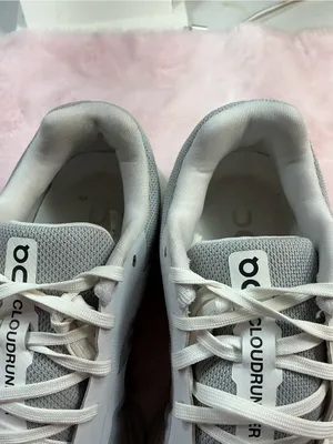 On Running White Cloudrunner Women's Athletic Shoes c129 Size undefined thumbnail 2