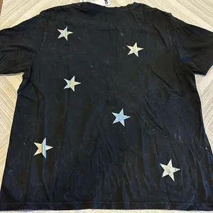 Chrldr Women’s Black Holographic Stars Wide T-Shirt, Size M thumbnail 5