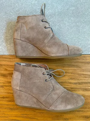 TOMS Desert Wedge Taupe Suede Lace-Up Bootie Size 11 thumbnail 4