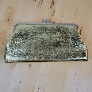Vintage Clutch Wallet Womens 8"x5" Metallic Gold Kiss Lock Bi-Fold Evening Purse thumbnail 2