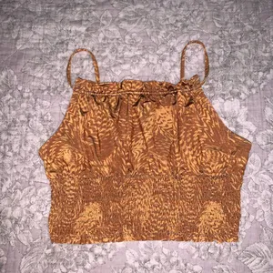 Urban Outfitters - Cropped Cami Tank thumbnail 1