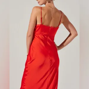 ASTR The Label Florianne Maxi Dress in Orange NWOT thumbnail 2