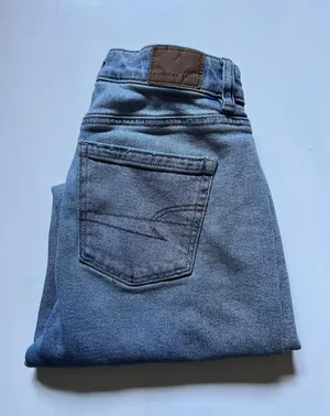 American Eagle mom jeans thumbnail 1