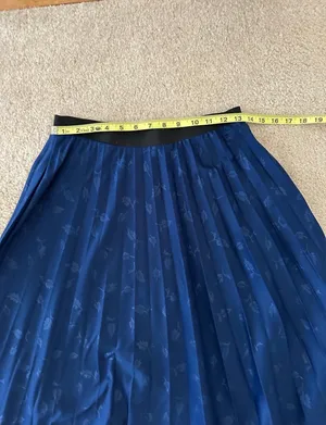 Vtg Hot Kiss California Woman's Blue Pleated Skirt, Sz S thumbnail 2