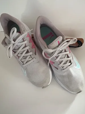 Nike Quest 3 Women's Running Shoes Grey Pink Blue Athletic Sneakers thumbnail 2