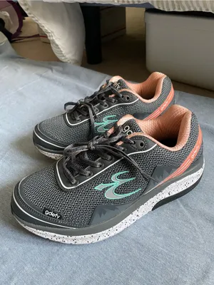 Women Gravity Defyer GraySalmon Mighty Walk Shoes Size 9 Rolling Forefoot Verso thumbnail 2
