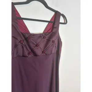 Y2K Betsy & Adam burgundy lace up back formal prom dress thumbnail 5