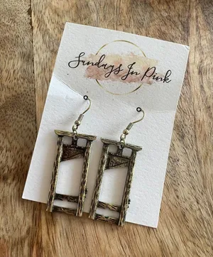 GUILLOTINE Halloween Horror Movie Scary Drop Earrings NEW thumbnail 1